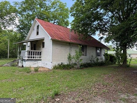 3rd image of 266 Sam Harrell Rd