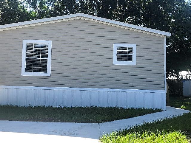 1st image of 18118 N Us Highway 41 #19-C
