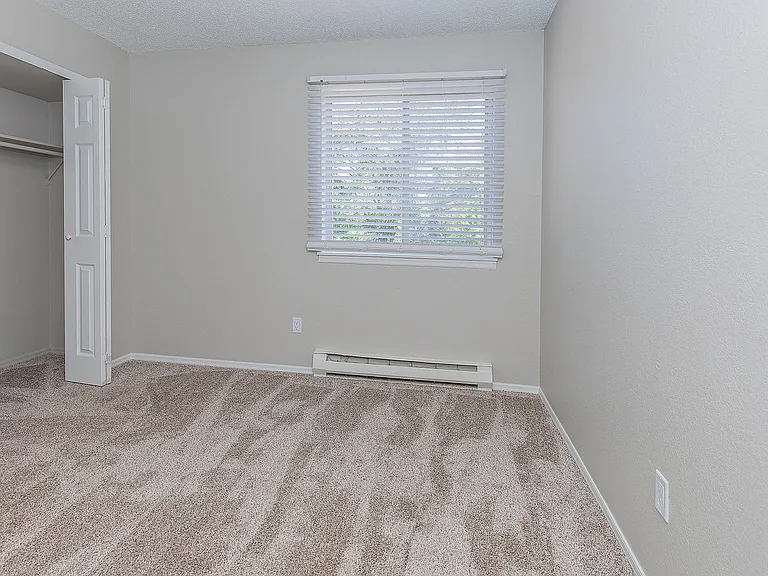 2 Bedroom