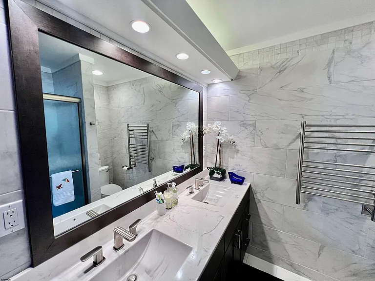 7 N Delavan Ave #2026 — Photo 43