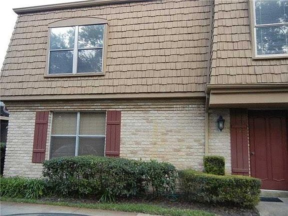 3rd image of 200 Saint Andrews Blvd APT 201