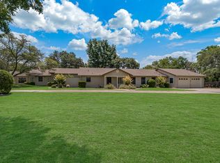 411 Bobwhite Dr, Kerrville, TX 78028