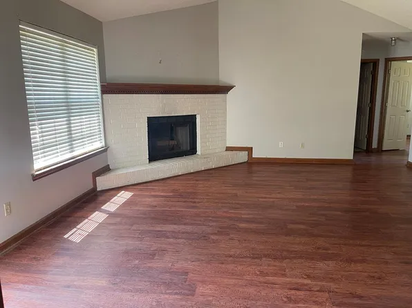 321 Southwind Dr, Marion, AR 72364