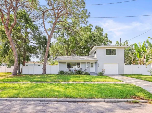 1518 Cheyenne St NE, Saint Petersburg, FL 33703