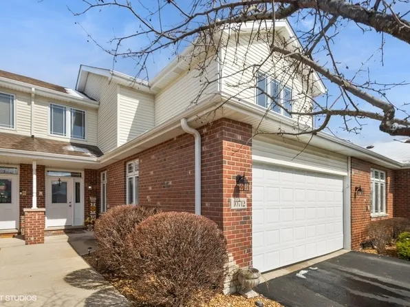 10712 Canterbury Dr, Mokena, IL 60448