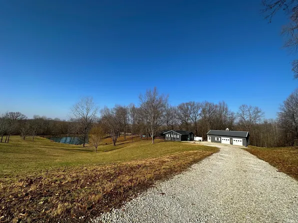 796 W County Road 125 S, Petersburg, IN 47567