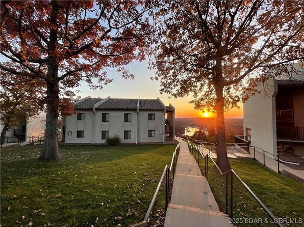 33 Monterey Dr #2B-21AB, Lake Ozark, MO 65049