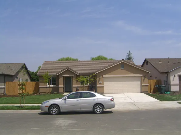 4650 W Rialto Ave, Visalia, CA 93277