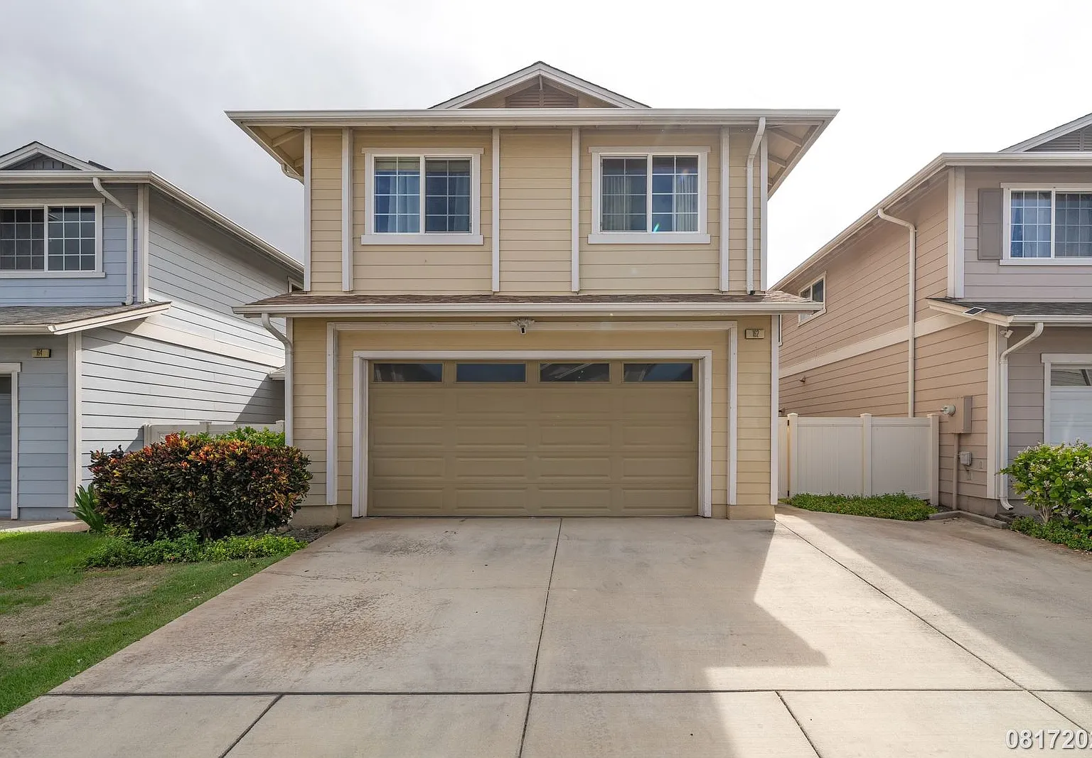 4BR / 2.5BA Ewa Beach Home Central AC, Private Yard, 2-Car Garage + 3-Car Driveway Parking! — Photo 2
