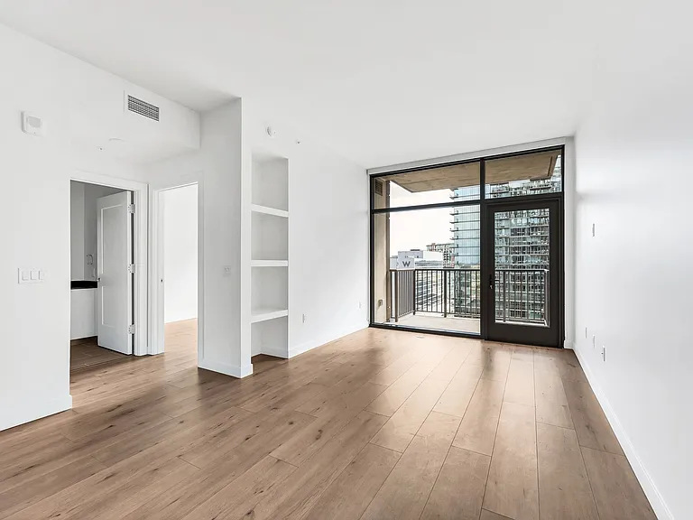 1212 Demonbreun St #1210 — Photo 19