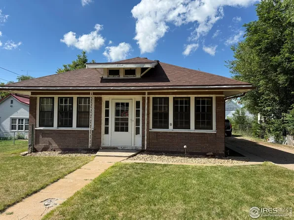 425 E 3rd St, Wray, CO 80758