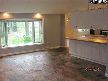 5th image of 1303 Park Ave