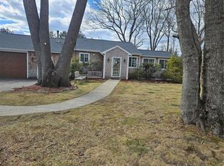 630 Rose Hill Rd, South Kingstown, RI 02879