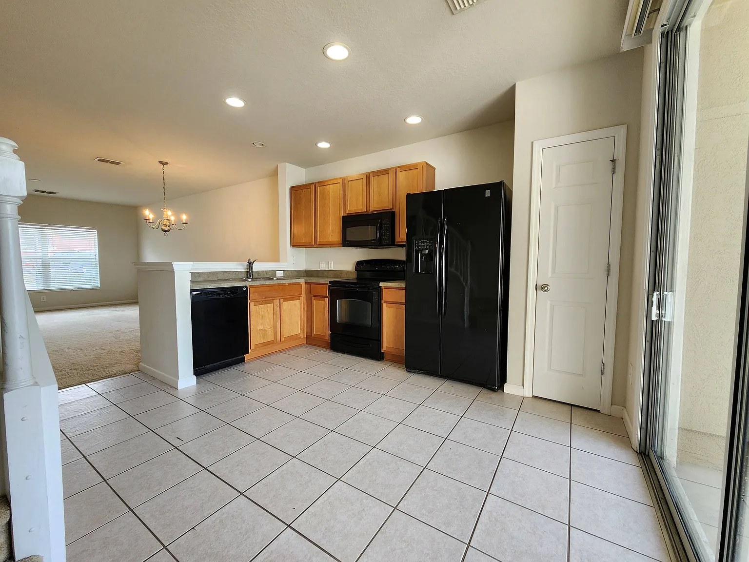 2 bed, 2.5 bath, 1134 sqft, $1,500 — Photo 4