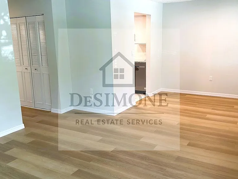 Forest Edge Apartments — Photo 93