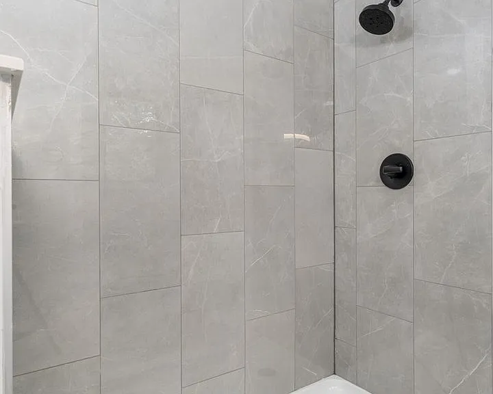 400 Derby Ln #2 — Photo 18