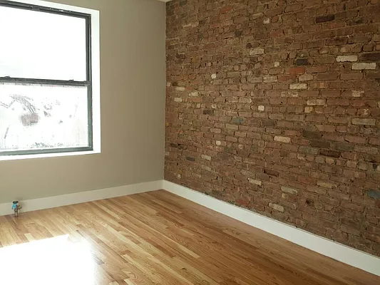 Rented by Smart NY Realty LLC | media 5