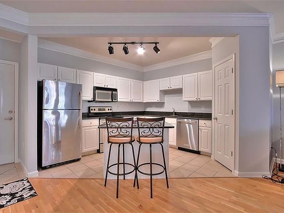 3rd image of 1850 Cotillion Dr Unit 1211