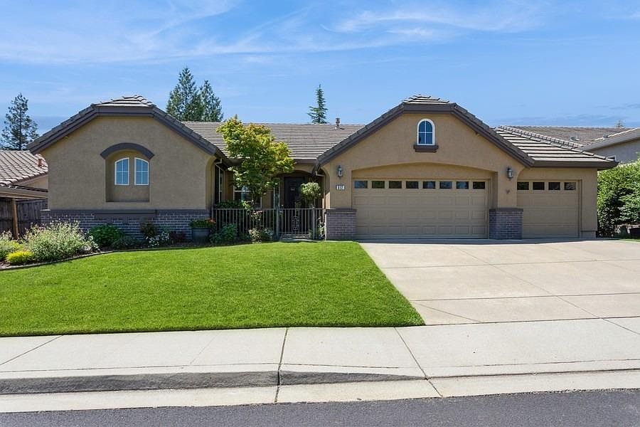 1st image of 512 Oakhurst Ter