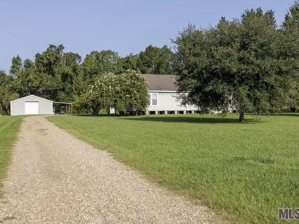 5959 Colesie Ln, Slaughter, LA 70777