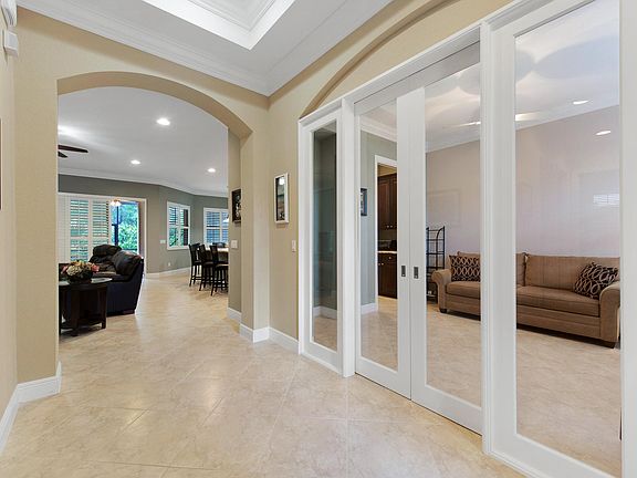 5th image of 12419 Aviles Circle