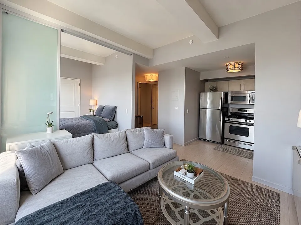 20 West St #40A