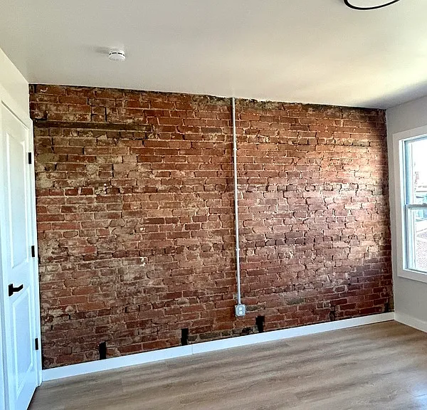 4042 Geneva St — Photo 30