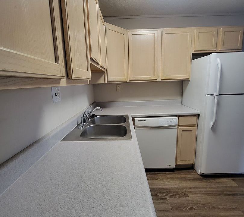 Willowbrook Apartments 1601 N Willow Rd Urbana, IL Zillow