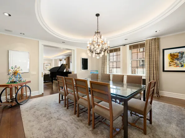 860 Park Avenue image 4 of 22