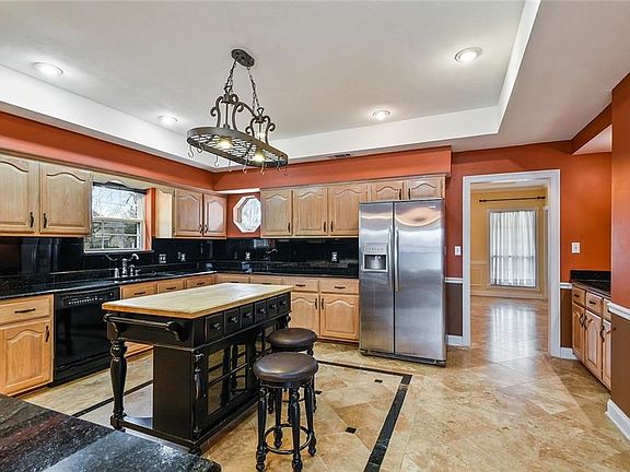 3rd image of 14288 S Lakeshore Dr