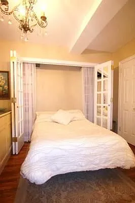 Sold by Steven Corcoran Real Estate | media 13