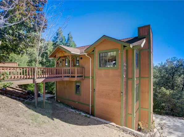 212 Hanson Cir, Cedarpines Park, CA 92322