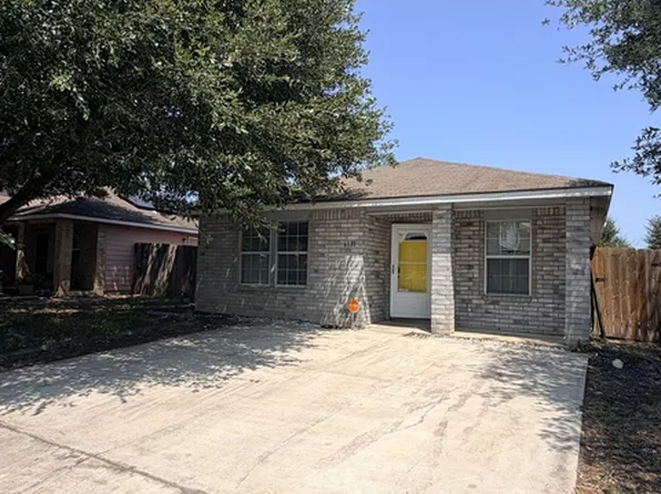 6131 Lake Victoria St, San Antonio, TX 78222