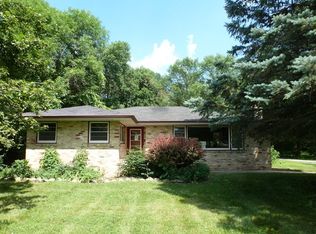 6715 State Road 31, Racine, WI 53402