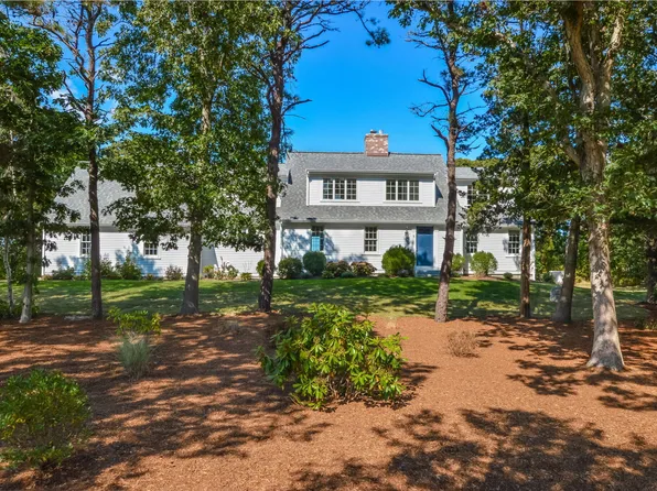 5 Carleton Drive W, East Sandwich, MA 02537