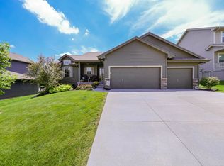 19801 Frances St, Omaha, NE 68130