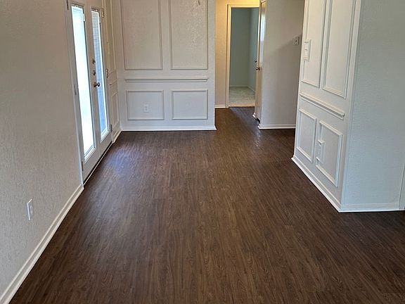 4th image of 1004 Irene St #1054