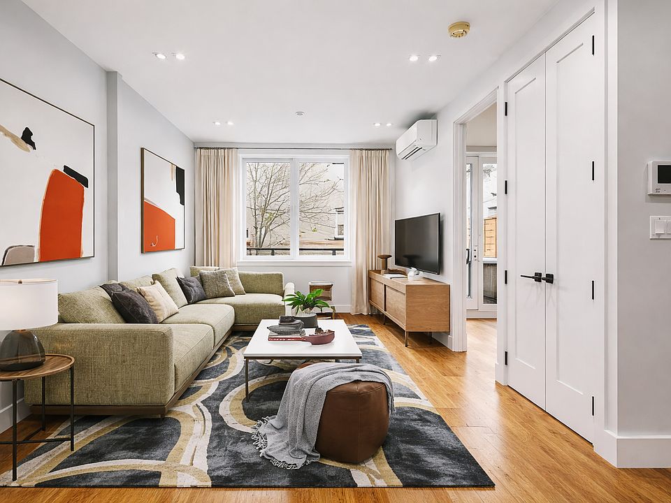 1st image of 882 New York Ave #1R