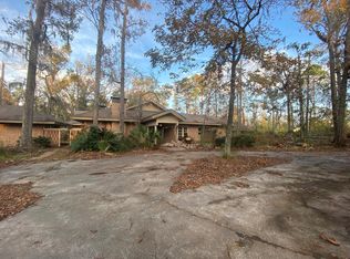 608 Pine Point Cir, Valdosta, GA 31602