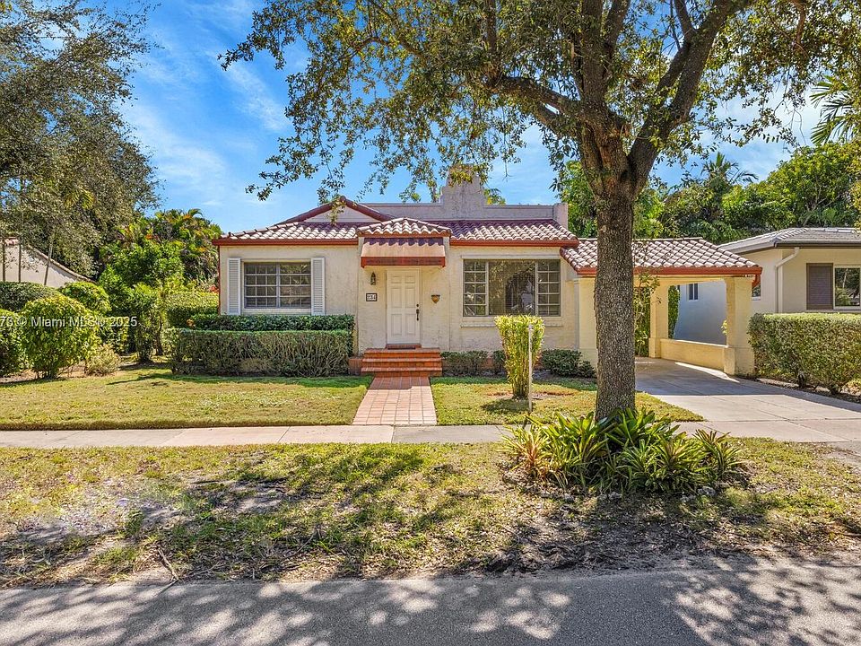1st image of 234 Alesio Ave