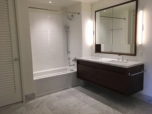 Rented by Level Group | media 20