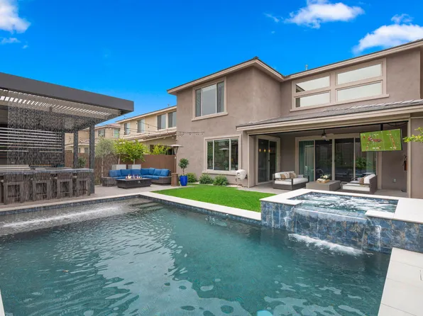 5946 E ABRAHAM Lane, Phoenix, AZ 85054