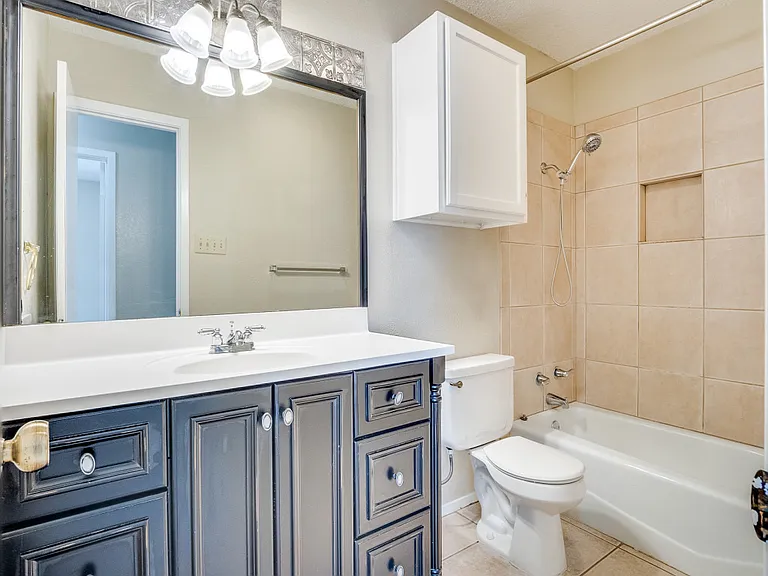 4817 Fletcher Ave — Photo 36