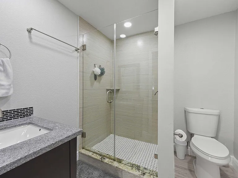 1710 SW 4th Ave — Photo 33