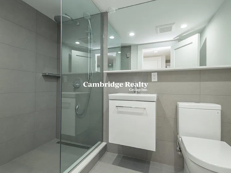 35 South St #T3 — Photo 7