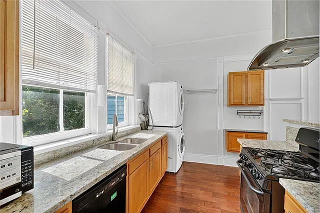 3817 Palmyra St #D — Photo 8