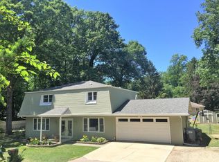6965 Cherokee Rd, Coloma, MI 49038