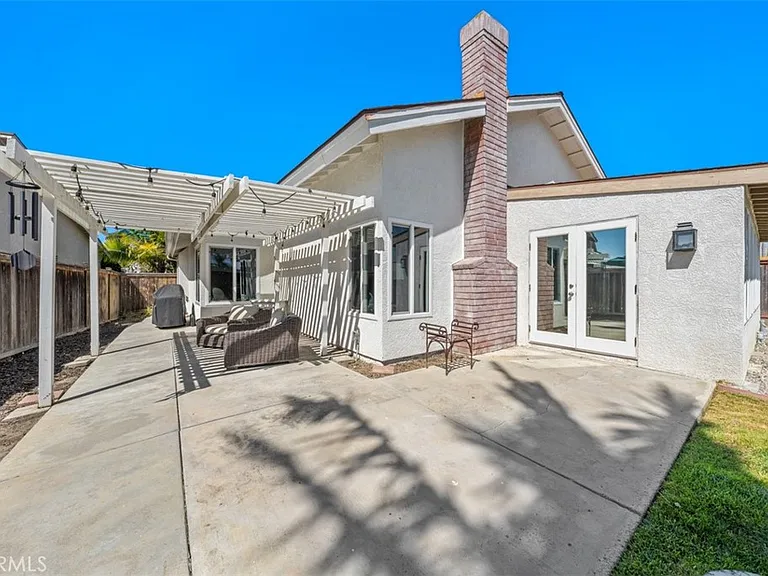24662 Jeremiah Dr — Photo 31