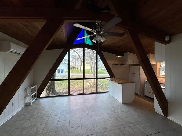 416 E Klein Rd
