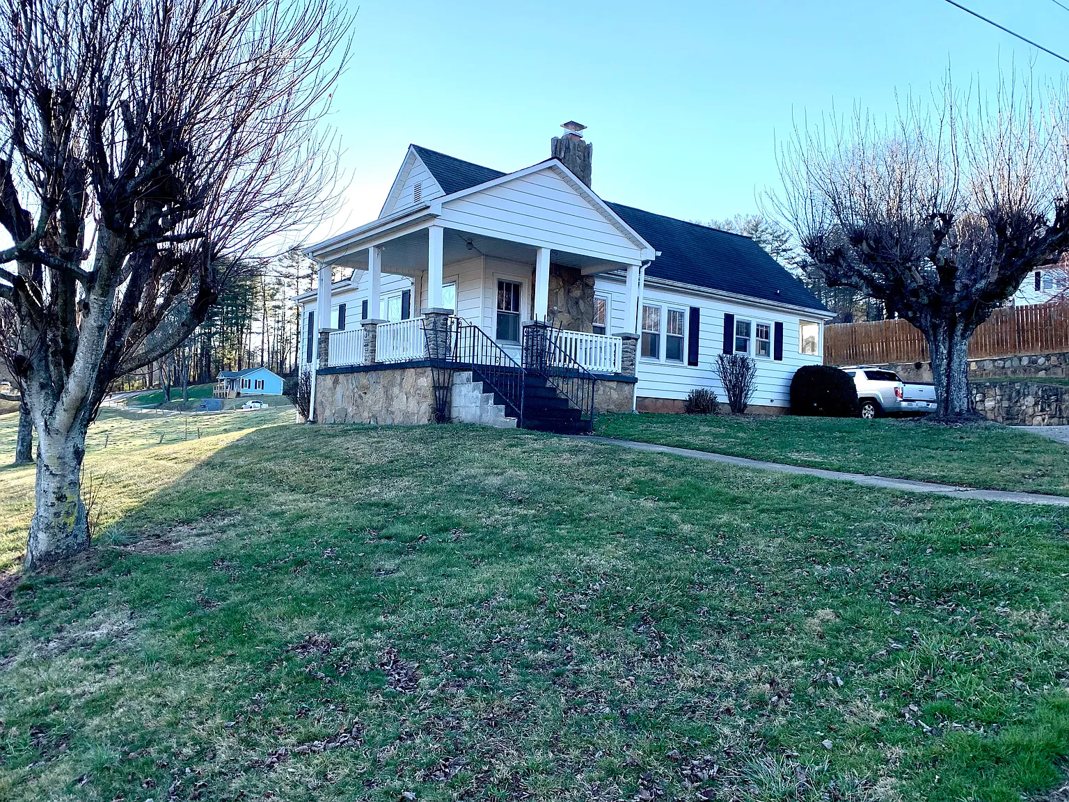 4 bed, 1750 sqft, $2,250 — Photo 4